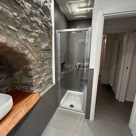 Un Balcone Sul Apartament *