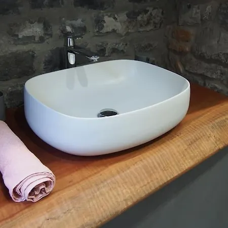 Un Balcone Sul * Torno