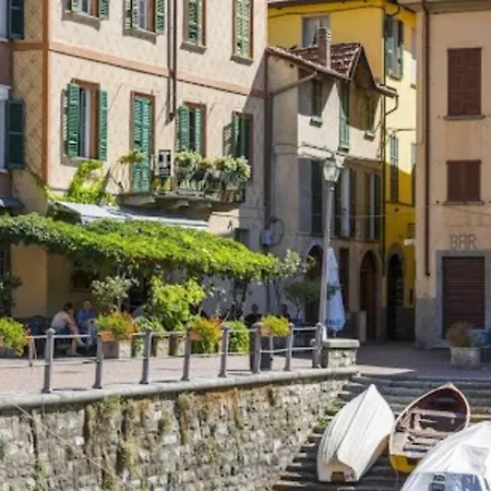 Un Balcone Sul